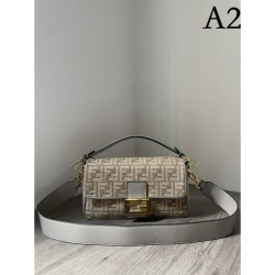 FENDI Fendi shoulder bag 2022SS This season continues to be a brand