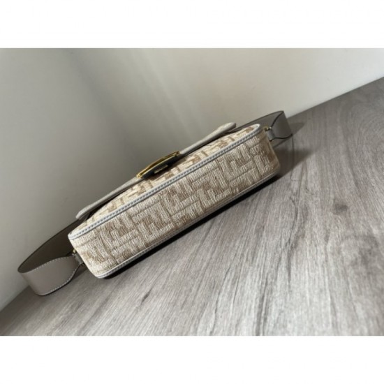 FENDI Fendi shoulder bag 2022SS This season continues to be a brand FENDI Fendi shoulder bag 2022SS This season continues to be a brand