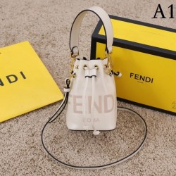 FENDI Fendi shoulder bag 2022SS new arrivals to improve fashion