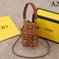 FENDI Fendi shoulder bag 2022SS new arrivals to improve fashion