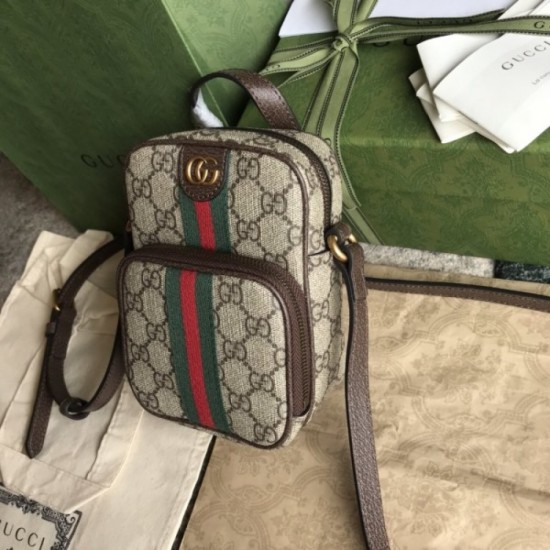 New 2022SS GUCCI Gucci ladies bag that has been featured in many magazines New 2022SS GUCCI Gucci ladies bag that has been featured in many magazines