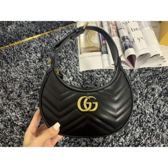 2022SS GUCCI Gucci shoulder bag gives a soft impression 2022SS GUCCI Gucci shoulder bag gives a soft impression