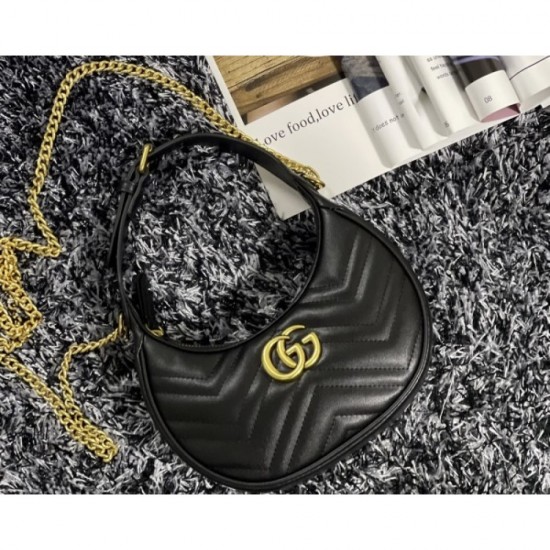 2022SS GUCCI Gucci shoulder bag gives a soft impression 2022SS GUCCI Gucci shoulder bag gives a soft impression