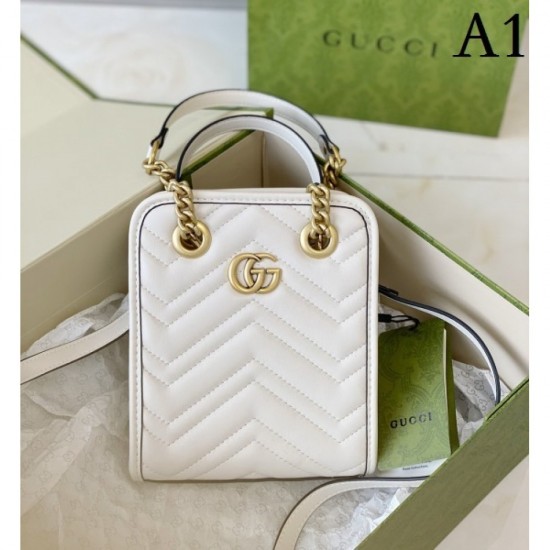 2022SS GUCCI Gucci shoulder bag A unique item that will be the protagonist 2022SS GUCCI Gucci shoulder bag A unique item that will be the protagonist