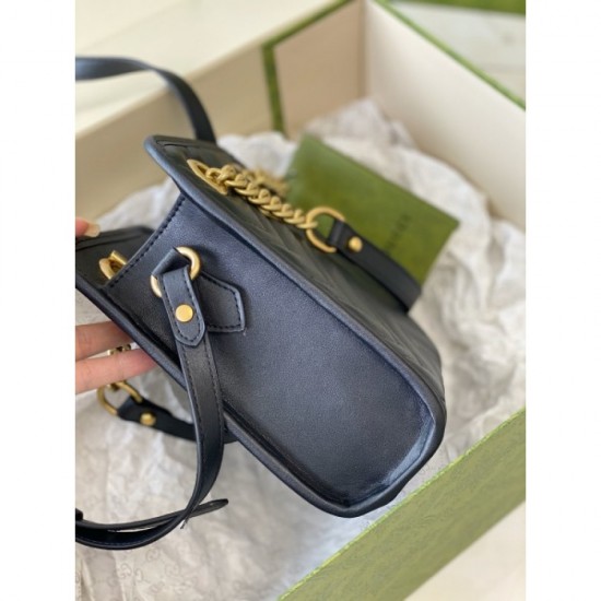 2022SS GUCCI Gucci shoulder bag A unique item that will be the protagonist 2022SS GUCCI Gucci shoulder bag A unique item that will be the protagonist