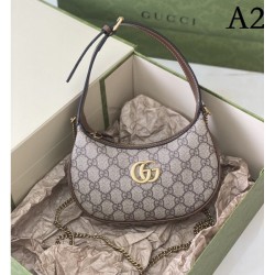 2022SS GUCCI Gucci shoulder bag essential item for fashion people