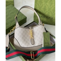 2022SS GUCCI Gucci shoulder bag seems to be bright spring and summer