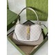 2022SS GUCCI Gucci shoulder bag seems to be bright spring and summer 2022SS GUCCI Gucci shoulder bag seems to be bright spring and summer