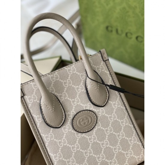 2022SS GUCCI Gucci shoulder bag Enjoy casual fashion 2022SS GUCCI Gucci shoulder bag Enjoy casual fashion