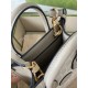 2022SS GUCCI Gucci shoulder bag Enjoy casual fashion 2022SS GUCCI Gucci shoulder bag Enjoy casual fashion