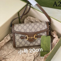 2022SS GUCCI Gucci shoulder bag boldly adopted style