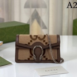 2022SS GUCCI Gucci shoulder bag finish with a soft impression