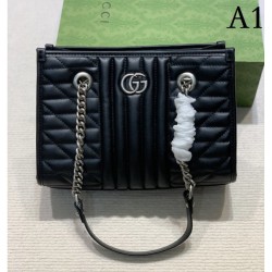 2022SS GUCCI Gucci shoulder bag make me look like an adult