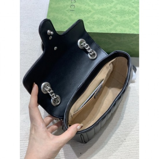 2022SS GUCCI Gucci shoulder bag give a beautiful impression 2022SS GUCCI Gucci shoulder bag give a beautiful impression