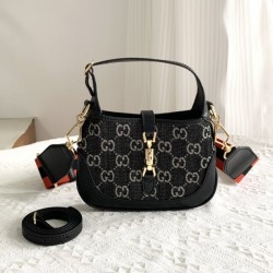 2022SS GUCCI Gucci shoulder bag becomes too individual