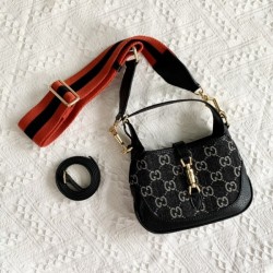 2022SS GUCCI Gucci shoulder bag becomes too individual