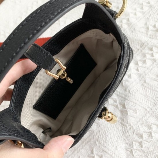 2022SS GUCCI Gucci shoulder bag becomes too individual 2022SS GUCCI Gucci shoulder bag becomes too individual