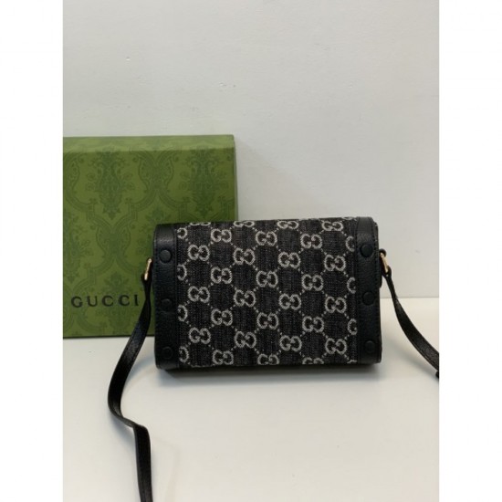 2022SS GUCCI Gucci shoulder bag latest attention fashion 2022SS GUCCI Gucci shoulder bag latest attention fashion