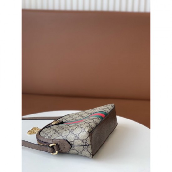 GUCCI Gucci shoulder bag 2022SS outstanding attractive item GUCCI Gucci shoulder bag 2022SS outstanding attractive item