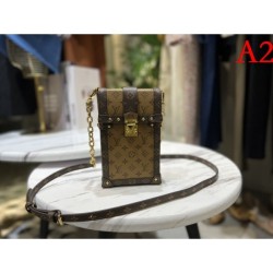 Nice outfit is the hottest 2022SS LOUIS VUITTON ladies bag