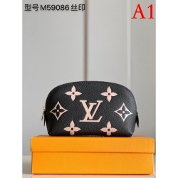 Popular item last year New 2022SS LOUIS VUITTON ladies bag