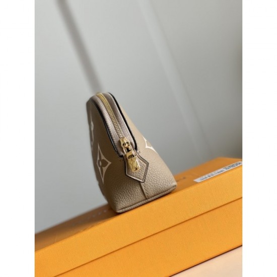 Popular item last year New 2022SS LOUIS VUITTON ladies bag Popular item last year New 2022SS LOUIS VUITTON ladies bag