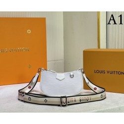 2022SS LOUIS VUITTON Shoulder bag The topic is boiling
