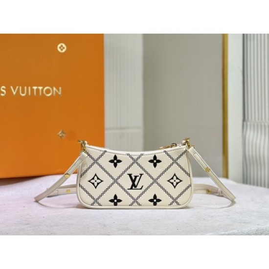2022SS LOUIS VUITTON Shoulder bag Excellent presence 2022SS LOUIS VUITTON Shoulder bag Excellent presence