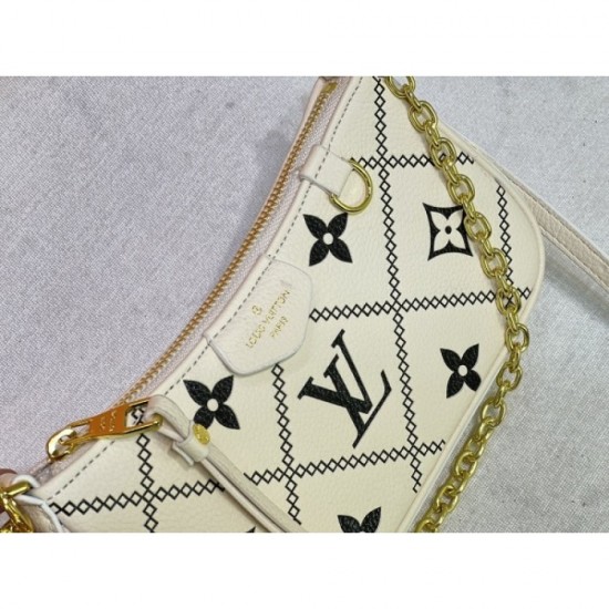 2022SS LOUIS VUITTON Shoulder bag Excellent presence 2022SS LOUIS VUITTON Shoulder bag Excellent presence