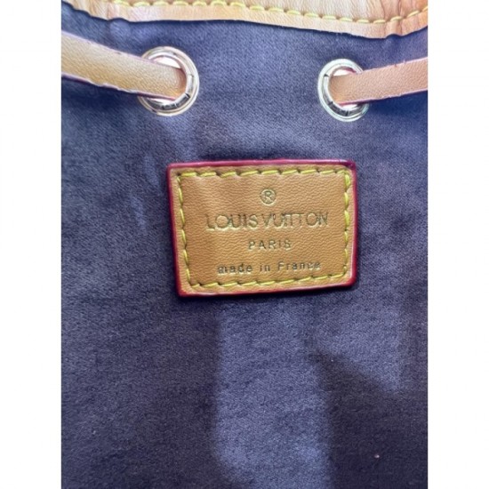 2022SS LOUIS VUITTON Upgraded from the Louis Vuitton shoulder bag 2022SS LOUIS VUITTON Upgraded from the Louis Vuitton shoulder bag
