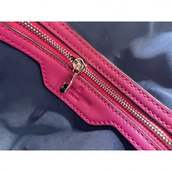 2022SS LOUIS VUITTON Louis Vuitton Travel Bag Also as a limited gift 2022SS LOUIS VUITTON Louis Vuitton Travel Bag Also as a limited gift