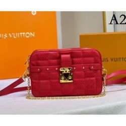 2022SS LOUIS VUITTON Shoulder bag latest item