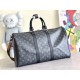 2022SS LOUIS VUITTON Louis Vuitton travel bag classic design 2022SS LOUIS VUITTON Louis Vuitton travel bag classic design