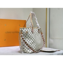 2022SS LOUIS VUITTON Louis Vuitton tote bag color rich