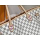 2022SS LOUIS VUITTON Louis Vuitton tote bag color rich 2022SS LOUIS VUITTON Louis Vuitton tote bag color rich