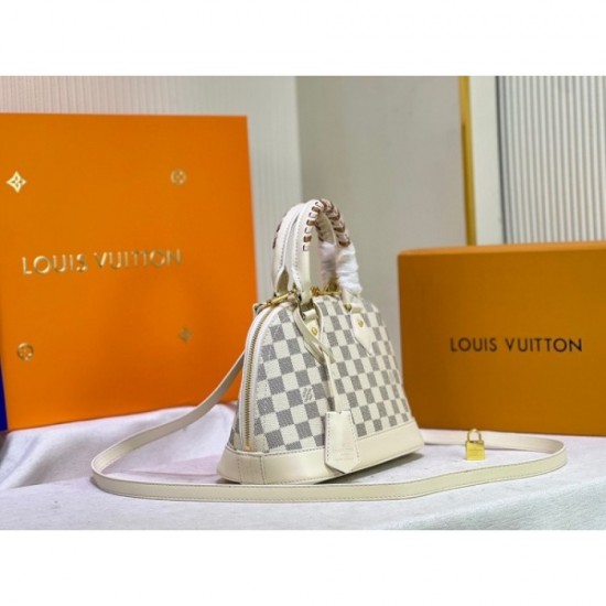 2022SS LOUIS VUITTON Shoulder bag new addition 2022SS LOUIS VUITTON Shoulder bag new addition