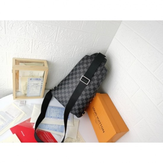 2022SS LOUIS VUITTON Shoulder bag Sold out this time! 2022SS LOUIS VUITTON Shoulder bag Sold out this time!