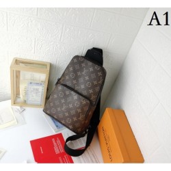 2022SS LOUIS VUITTON Shoulder bag Extremely rare product