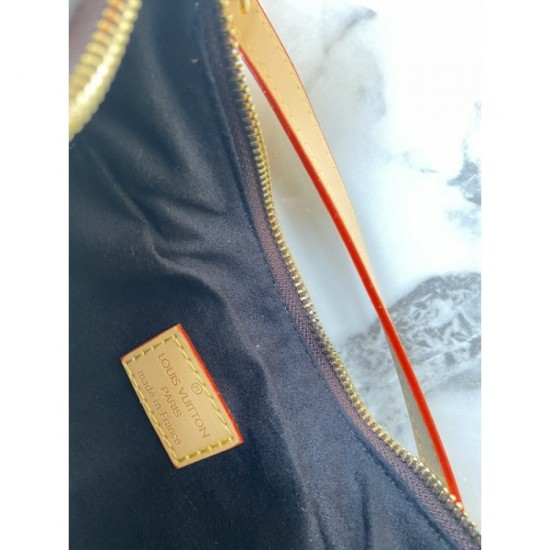 2022SS LOUIS VUITTON Shoulder bag Attention is increasing 2022SS LOUIS VUITTON Shoulder bag Attention is increasing