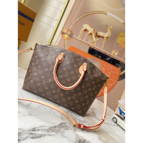 2022SS LOUIS VUITTON Louis Vuitton Shoulder Bag Sale Price 2022SS LOUIS VUITTON Louis Vuitton Shoulder Bag Sale Price