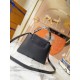 2022SS LOUIS VUITTON Shoulder bag Extremely rare Hard to get 2022SS LOUIS VUITTON Shoulder bag Extremely rare Hard to get