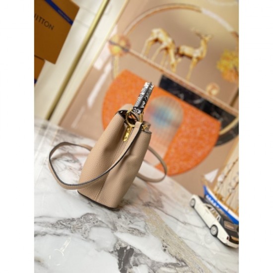 2022SS LOUIS VUITTON Shoulder bag favorite brand 2022SS LOUIS VUITTON Shoulder bag favorite brand