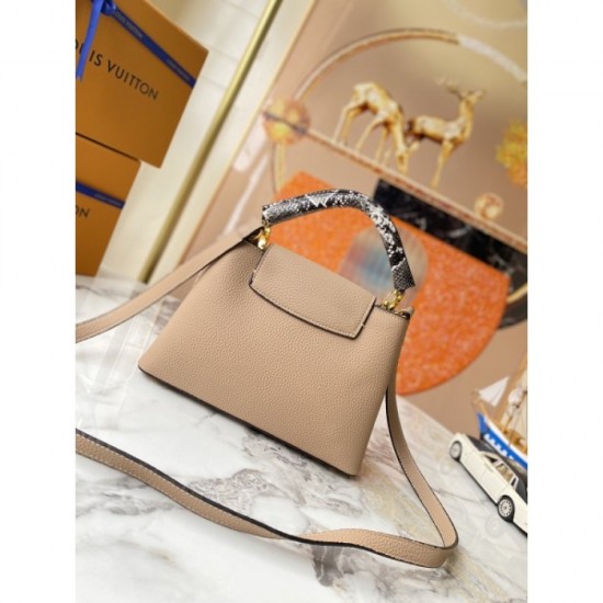 2022SS LOUIS VUITTON Shoulder bag favorite brand 2022SS LOUIS VUITTON Shoulder bag favorite brand