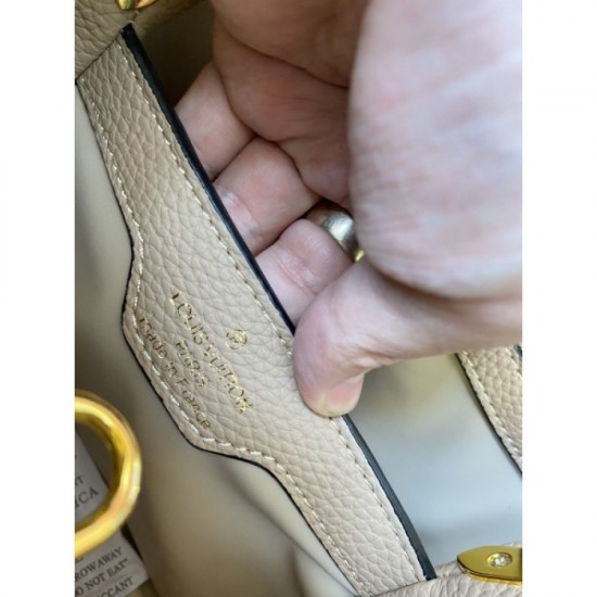 2022SS LOUIS VUITTON Shoulder bag favorite brand 2022SS LOUIS VUITTON Shoulder bag favorite brand