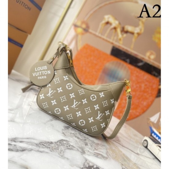 2022SS LOUIS VUITTON Shoulder bag New sold out one after another 2022SS LOUIS VUITTON Shoulder bag New sold out one after another