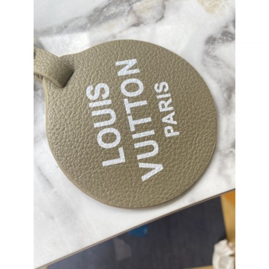 2022SS LOUIS VUITTON Shoulder bag New sold out one after another 2022SS LOUIS VUITTON Shoulder bag New sold out one after another