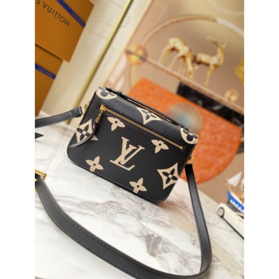 2022SS LOUIS VUITTON Shoulder bag Iwata's favorite 2022SS LOUIS VUITTON Shoulder bag Iwata's favorite