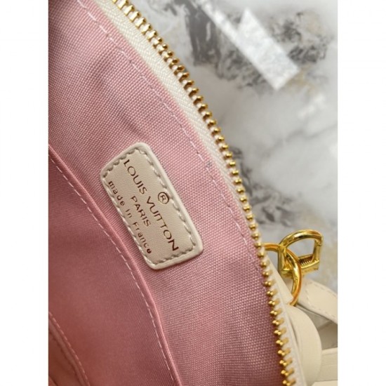 2022SS LOUIS VUITTON Shoulder bag Simple to use 2022SS LOUIS VUITTON Shoulder bag Simple to use