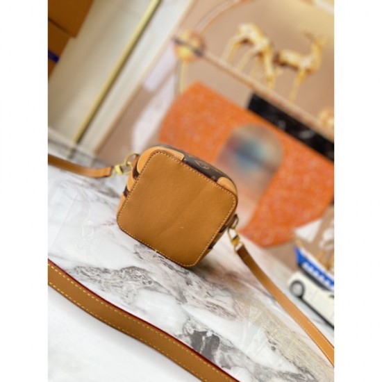 2022SS LOUIS VUITTON Shoulder bag Must-see nice and elegant 2022SS LOUIS VUITTON Shoulder bag Must-see nice and elegant