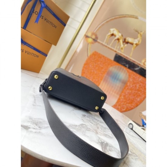 2022SS LOUIS VUITTON Shoulder bag Popular this year 2022SS LOUIS VUITTON Shoulder bag Popular this year